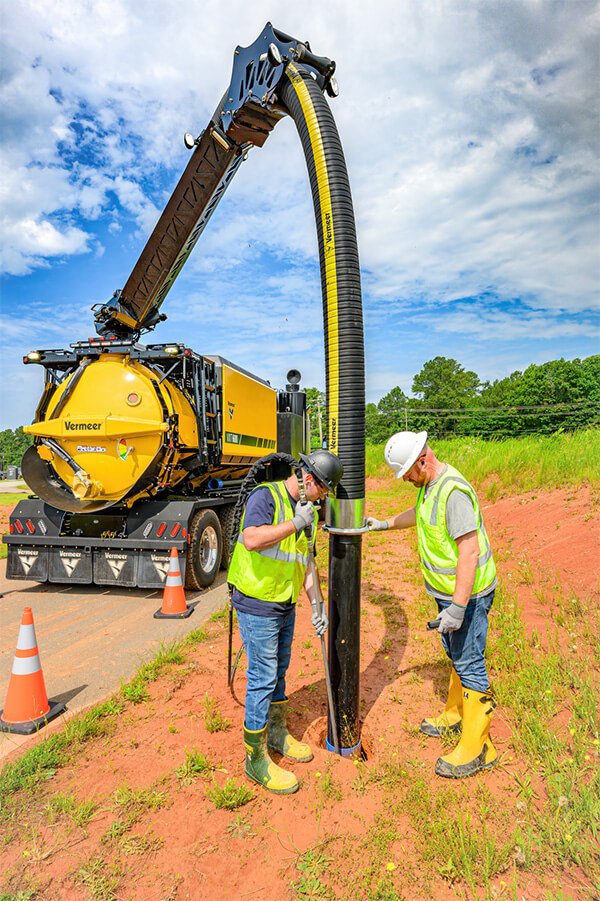 Vermeer VXT600 Vacuum Excavator action shot 