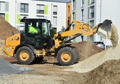 Cat 906 Compact Wheel Loader